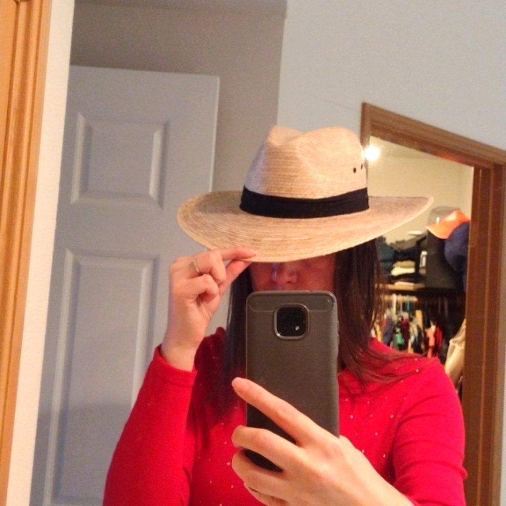 Straw hat